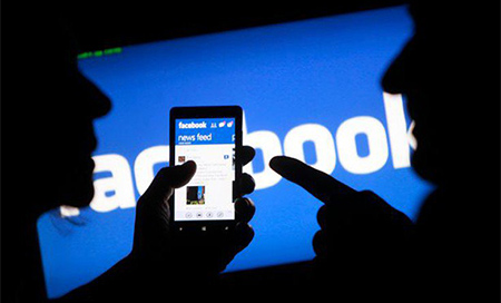 Las acciones de Facebook caen por debajo de los 150 dólares 